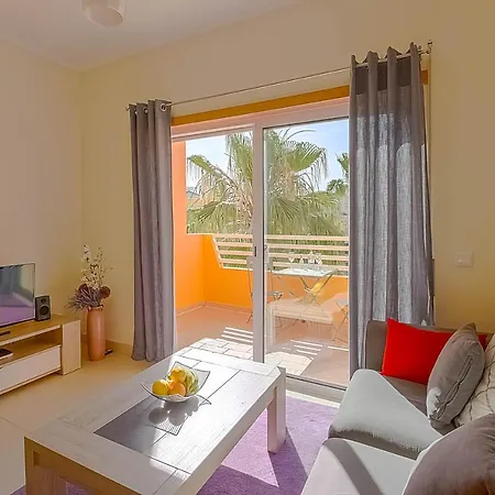 Claude Viguie Apartment *